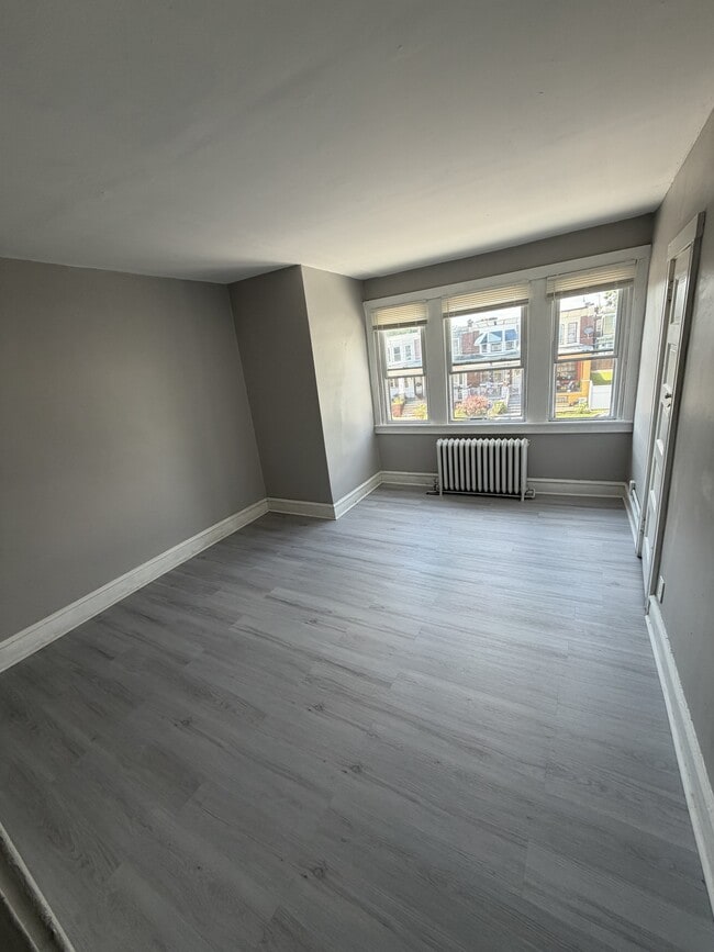 Building Photo - 6529 Torresdale Ave