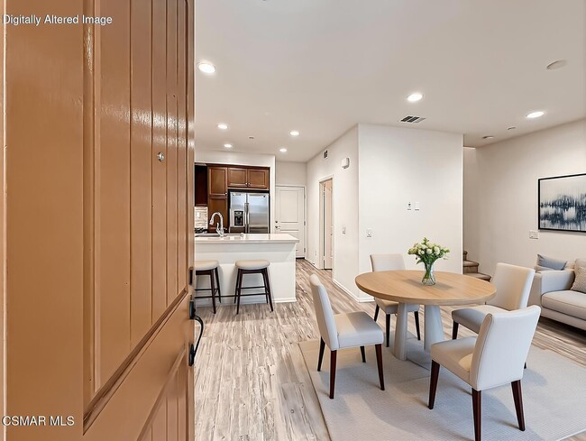 Building Photo - 389 Castiano St