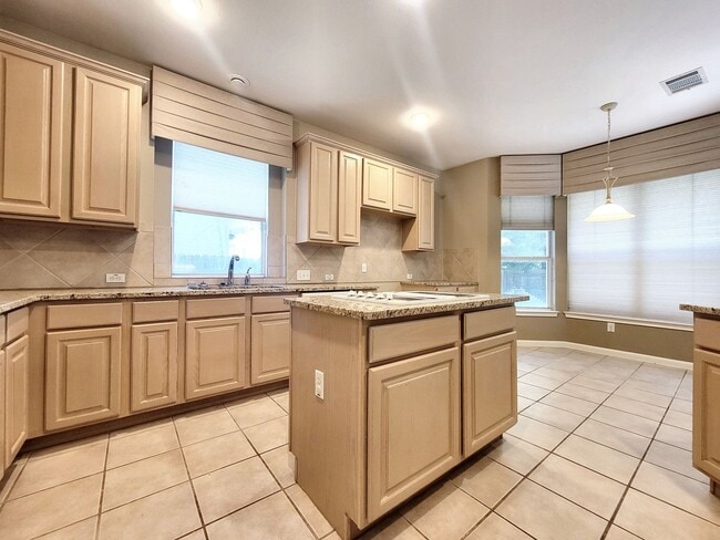 Building Photo - 1617 Sunterro-