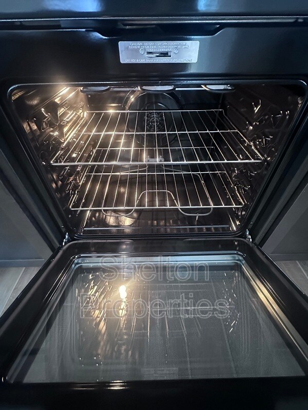 Building Photo - 14360 W Alameda Dr