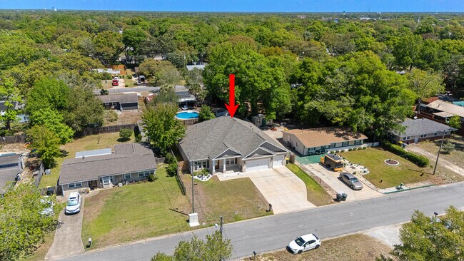 Building Photo - 35 Highland Dr NW