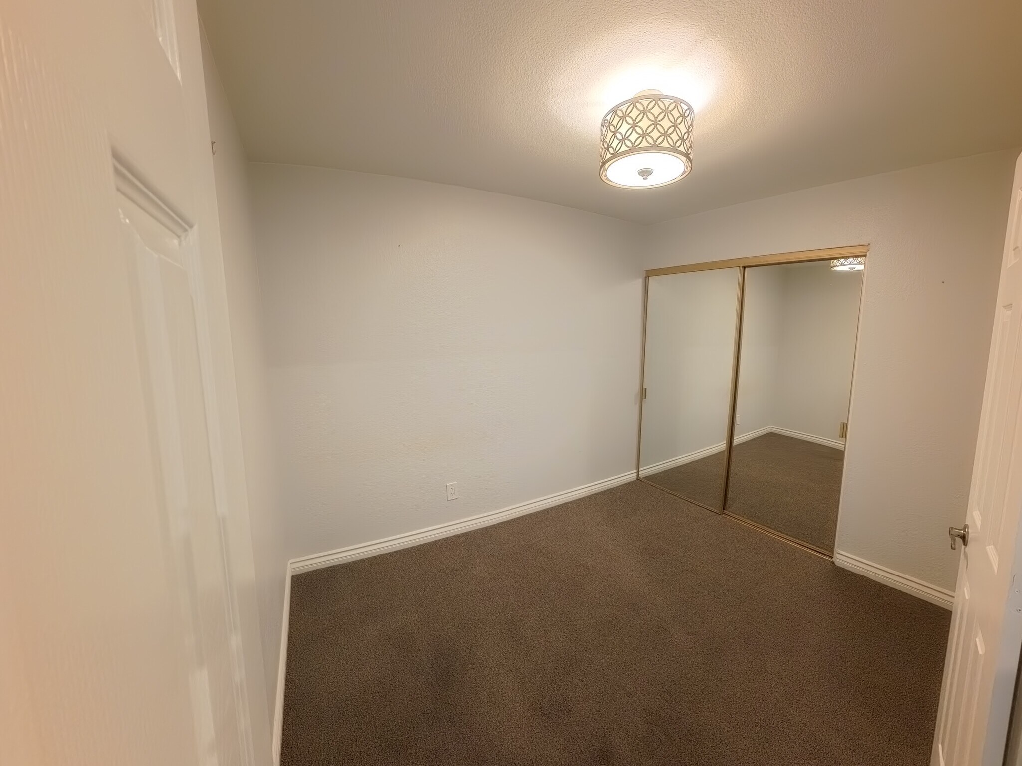 Bedroom 2- Bounce room - 30535 Canwood St