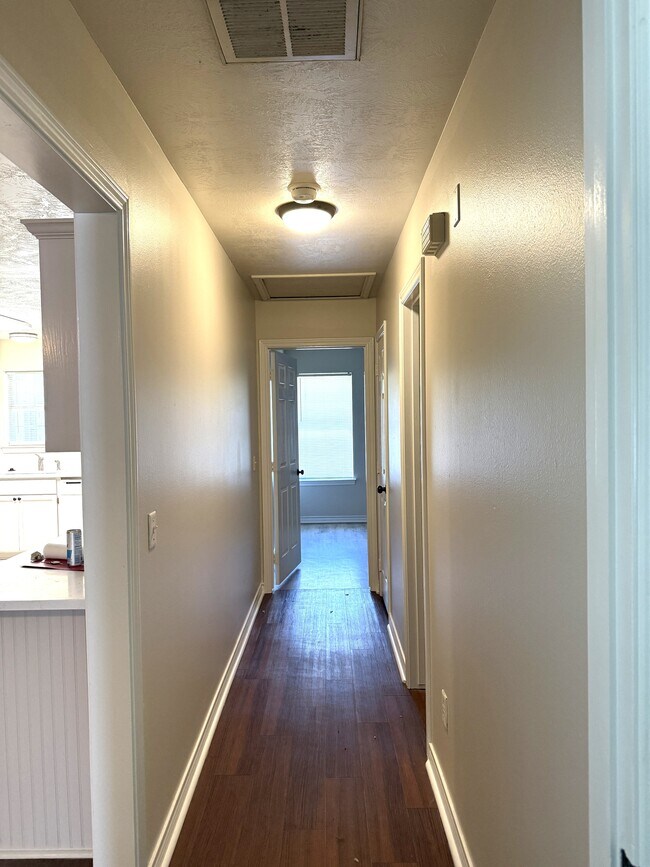 Building Photo - 2308 Antelope Ln