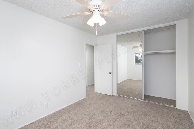 Building Photo - OPEN HOUSE: 12/19 10-11AM ~ 2 BR in Pacific Beach with Parking!