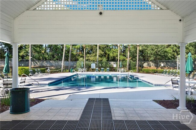 Building Photo - 387 Shady Hill Cir