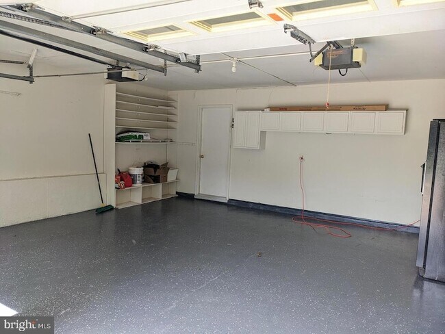 Building Photo - 4500 Stone Pine Ct