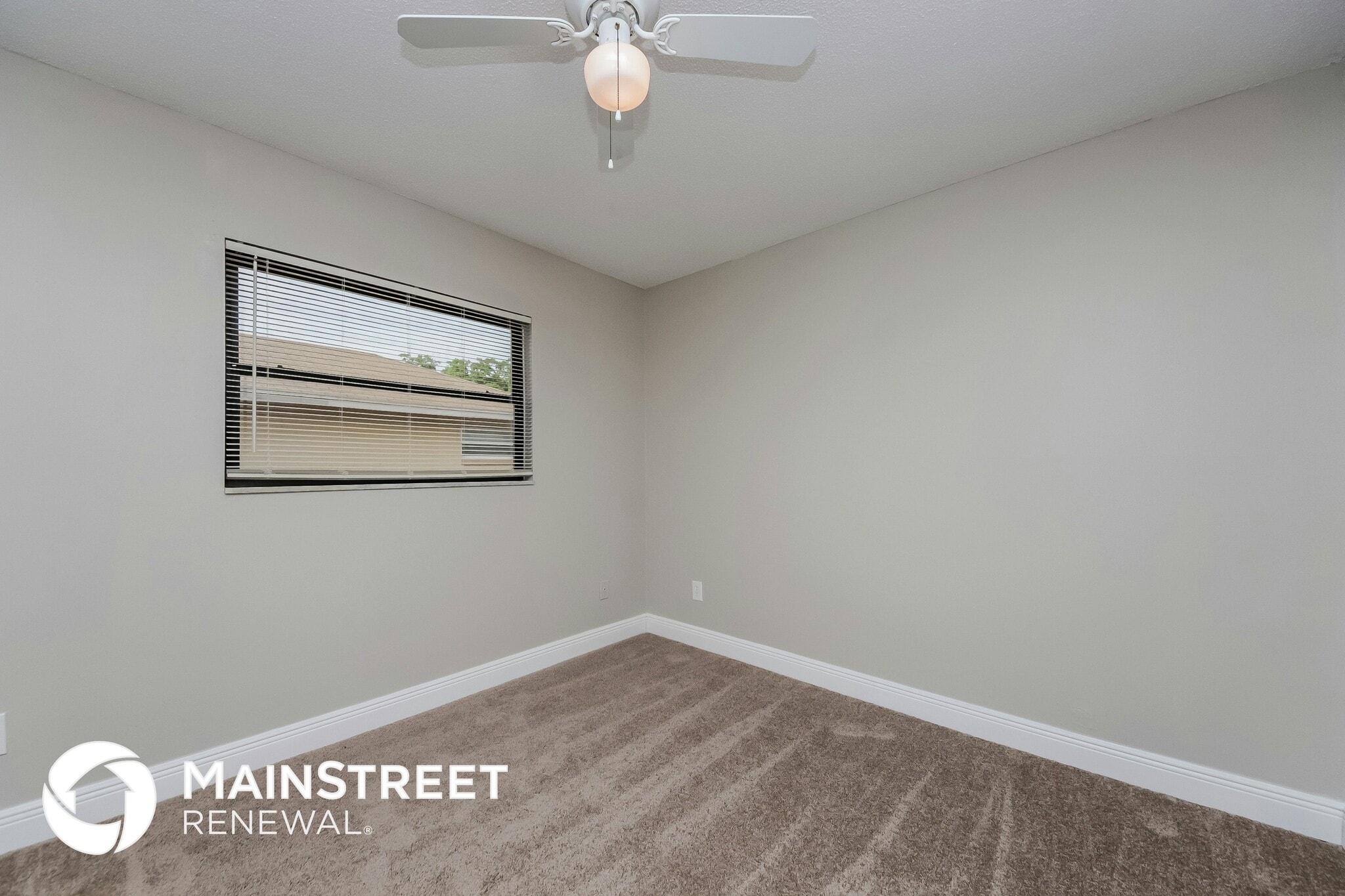 Building Photo - 5116 N Woodcrest Dr