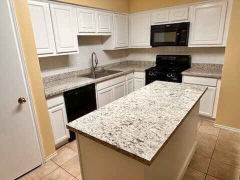 Building Photo - 6430 Kentwick Dr