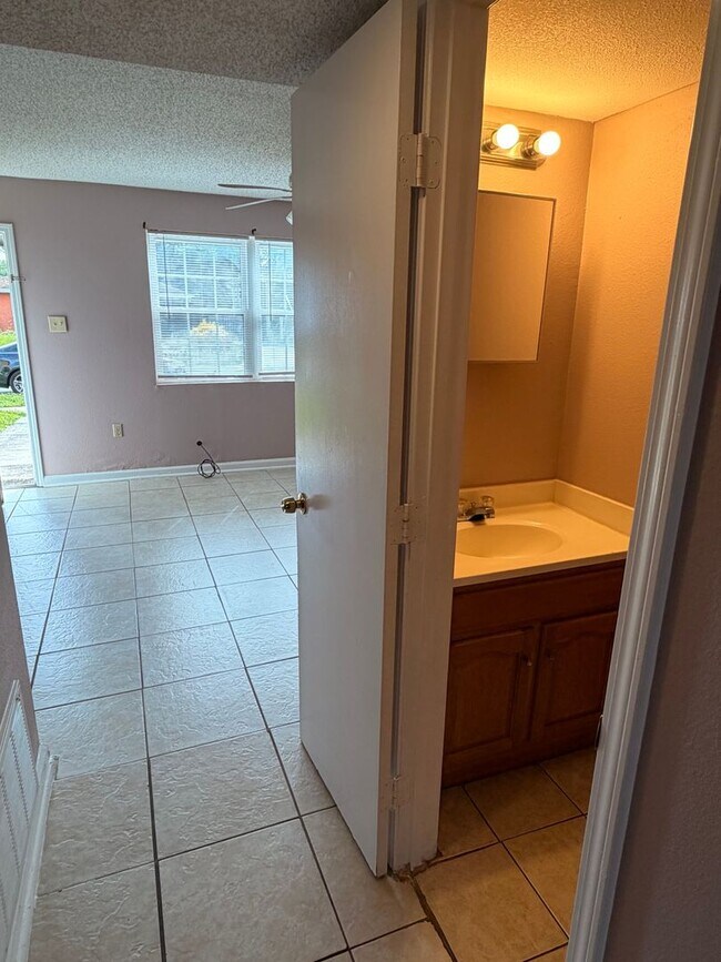 Building Photo - The NOLAN