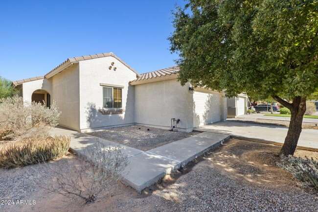 Building Photo - 1756 W Desert Mountain Dr