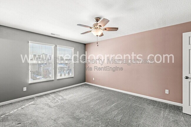 Building Photo - 2313 Trefoil Dr