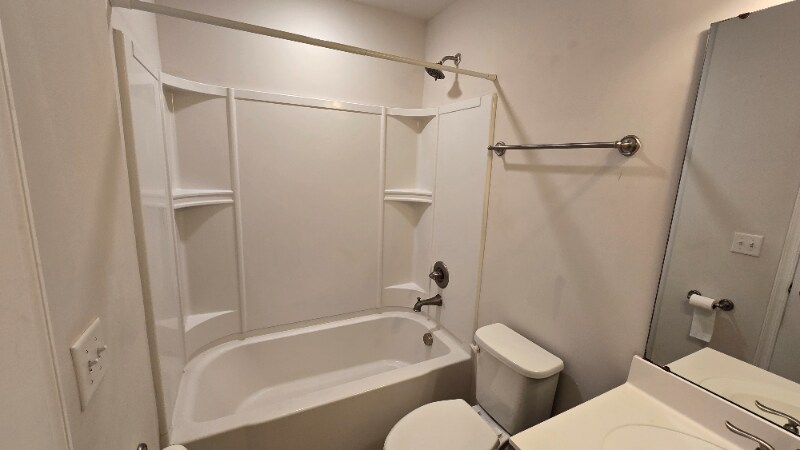 Building Photo - 2539 Grove Park Way