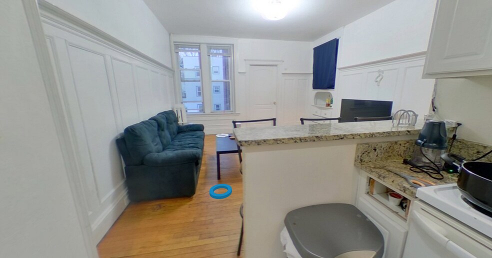 Building Photo - 1120 Commonwealth Ave