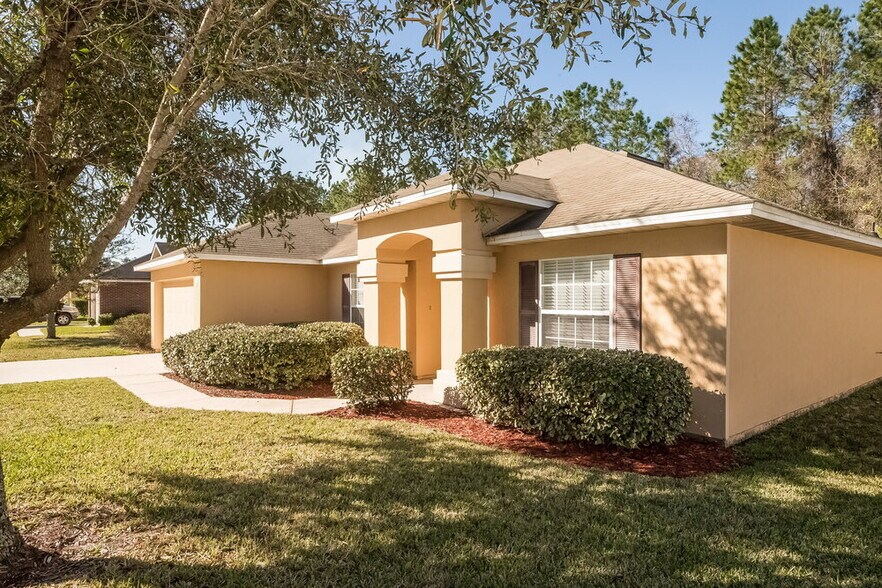 Building Photo - 11040 Apple Blossom Trail W