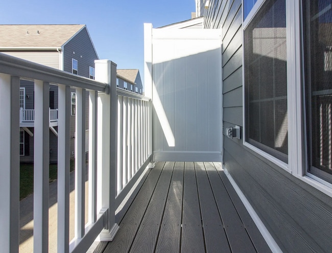 Building Photo - Belmont Development