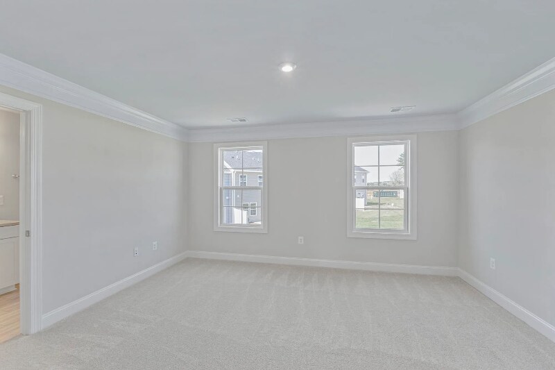 Building Photo - 205 Sunbird Ln