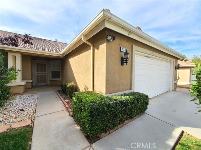 Building Photo - 723 Greenwood St