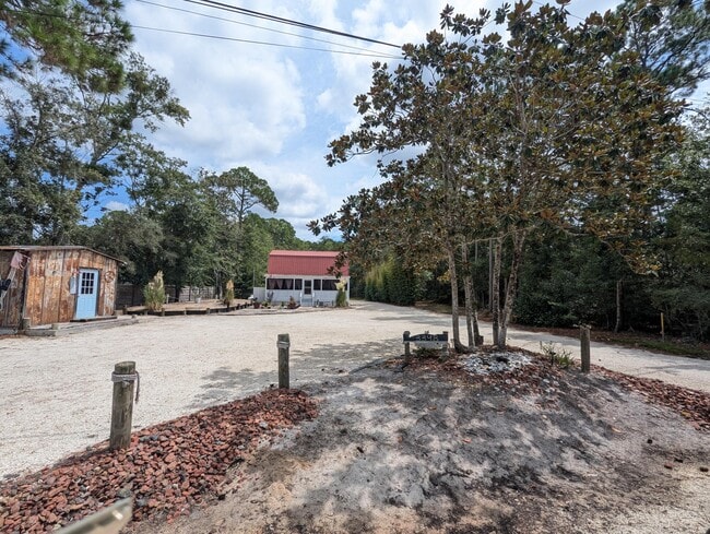 Building Photo - 3348 Lowery Dr