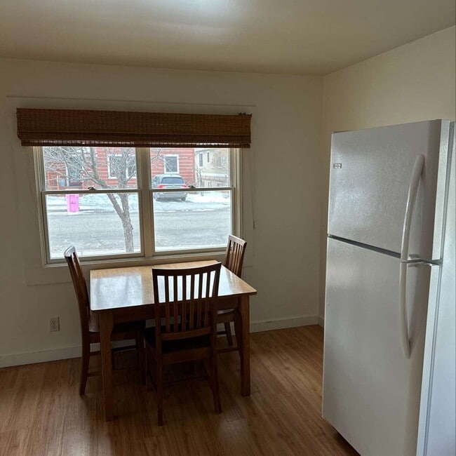 Building Photo - 45 E Simpson Ave