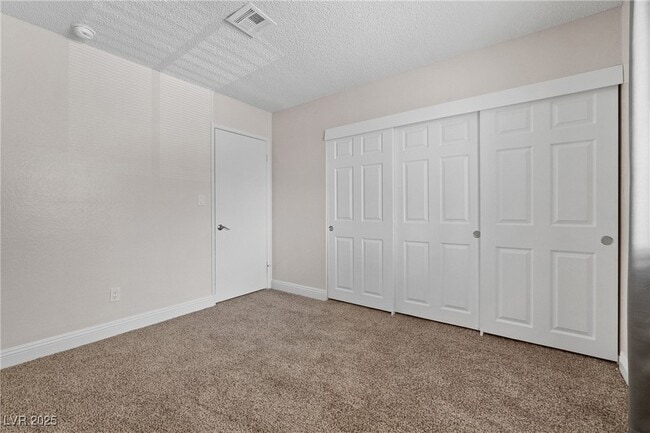 Building Photo - 5262 Osman Ct