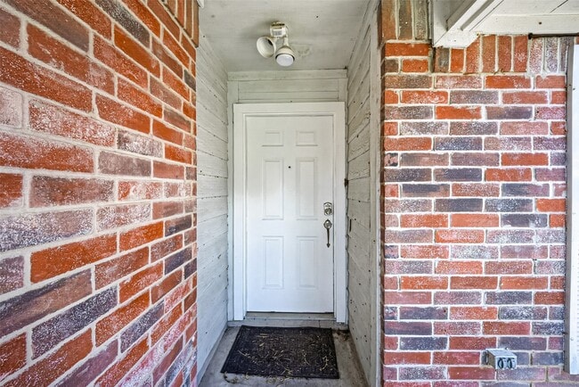 Building Photo - 6510 Grand Haven Dr