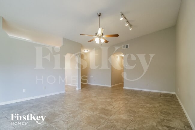 Building Photo - 2721 Annhurst Ave