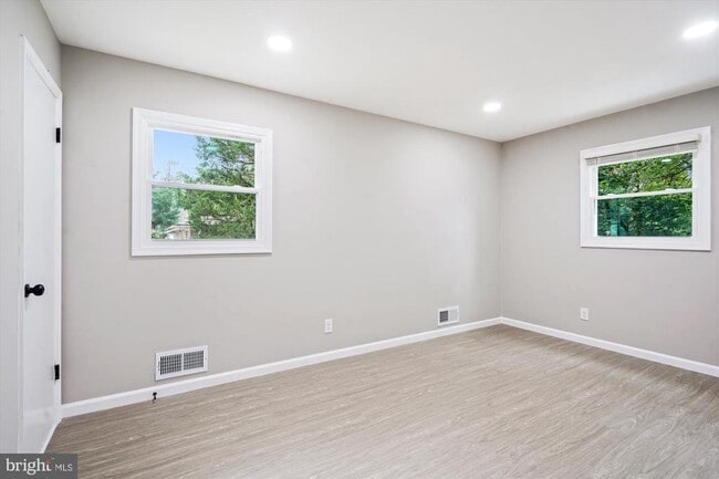 Building Photo - 2226 Westwood Pl