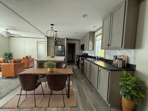 Building Photo - 5417 S Deadwood Dr