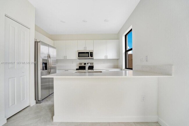Building Photo - 23503 SW 129th Ave