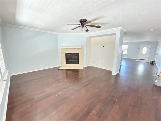 Building Photo - 8008 Hidden Oaks Dr