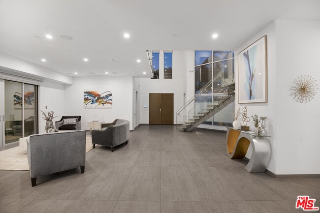 Building Photo - 6379 Colgate Ave