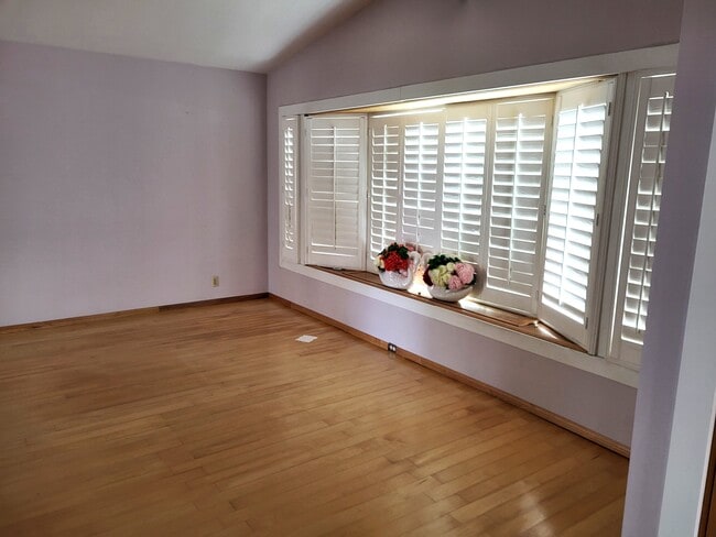 Building Photo - 2206 W Paseo del Mar