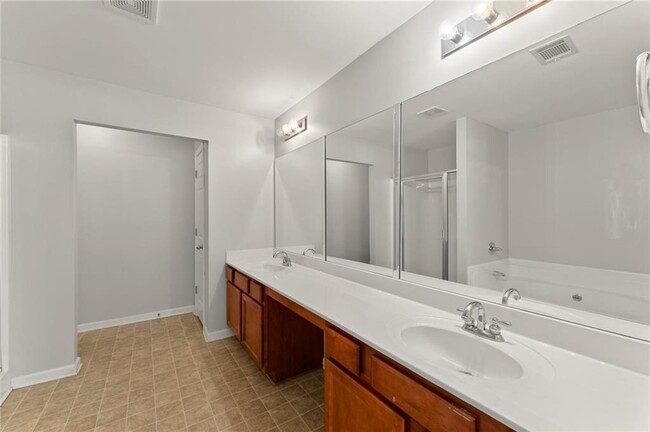 Building Photo - 1867 Ellison Lakes Ct