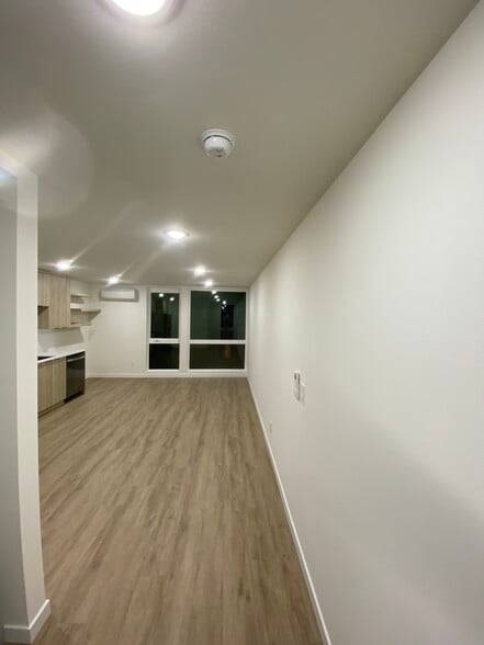 Building Photo - 2609 S Judkins St