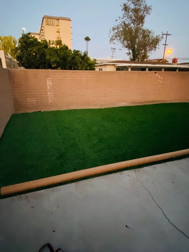 Building Photo - Huge 2 story 8 bed room Home: a hop and a skip from SDSU!  You will never be late to class!