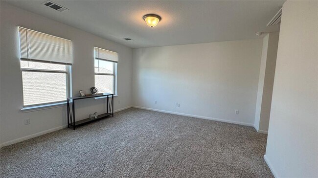 Building Photo - 6915 Tiznow Ln