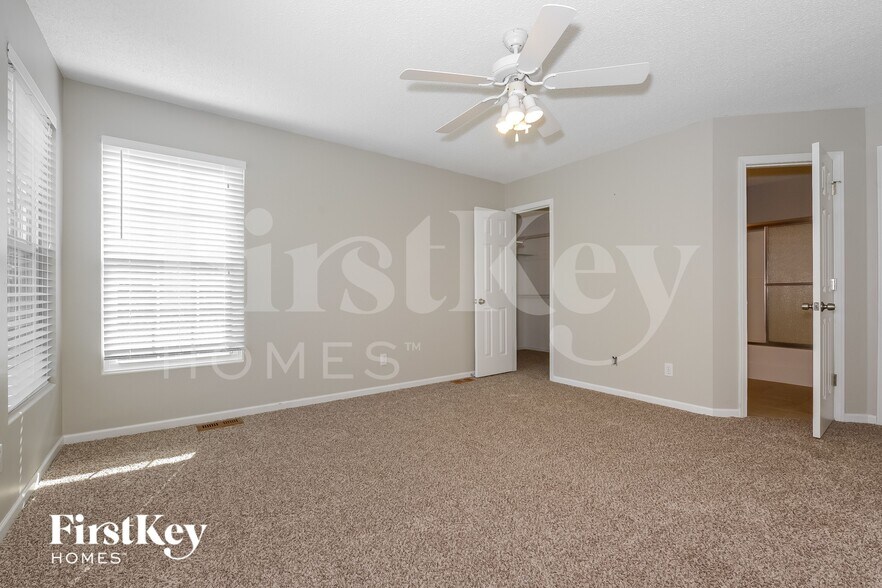 Building Photo - 609 Rosehill Dr