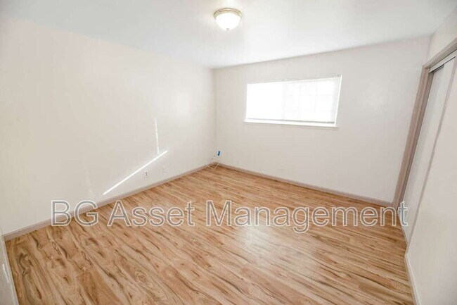 Building Photo - 1640 Barrus Ave