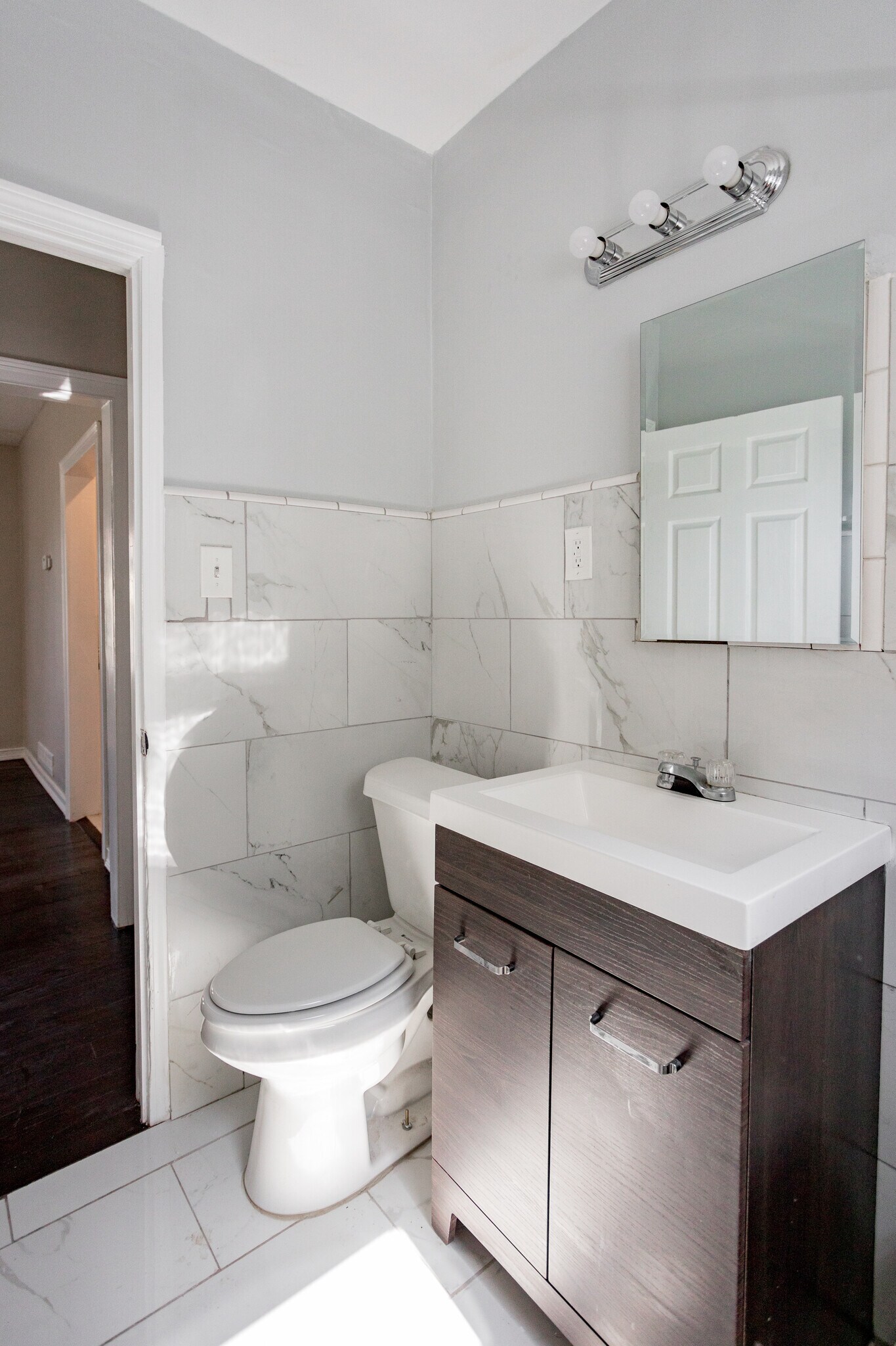 Building Photo - 2502 Baldwin St