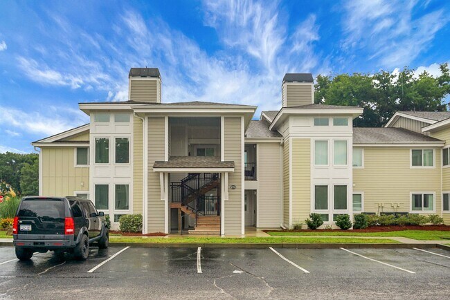 Building Photo - 278 Alexandra Dr