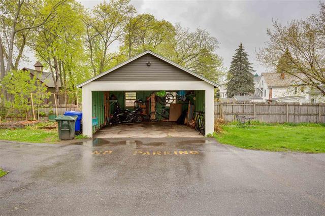 Building Photo - 167 Loomis St