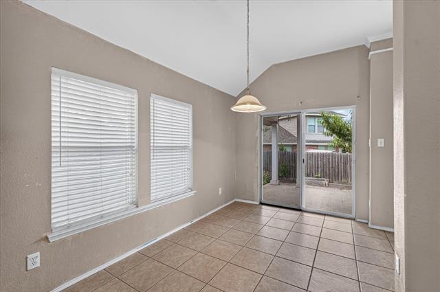 Building Photo - 419 Red Sage Ln