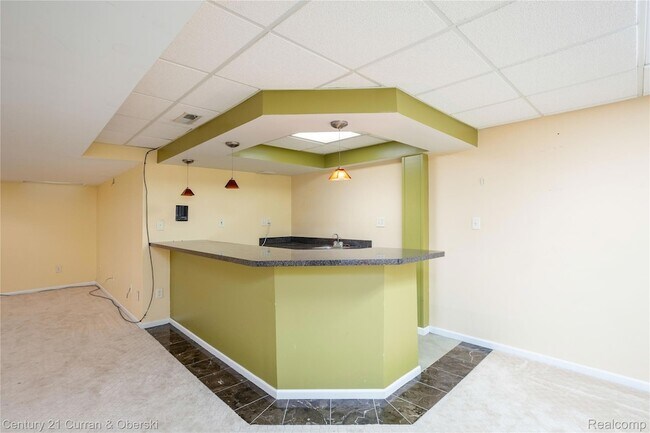 Building Photo - 42104 Echo Forest Dr
