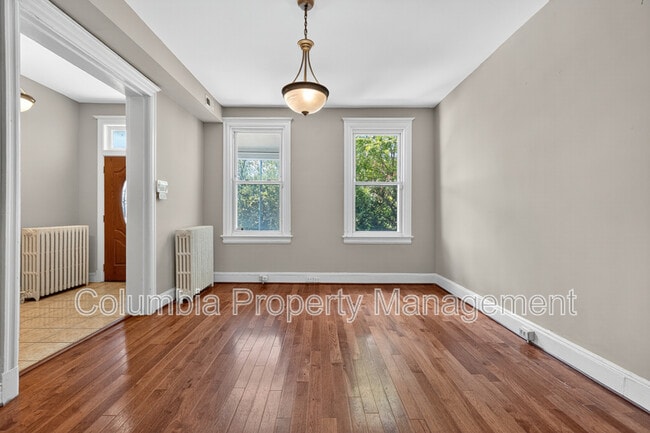 Building Photo - 3523 Warder St NW