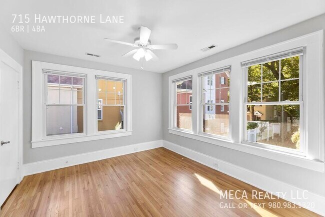 Building Photo - 715 Hawthorne Ln