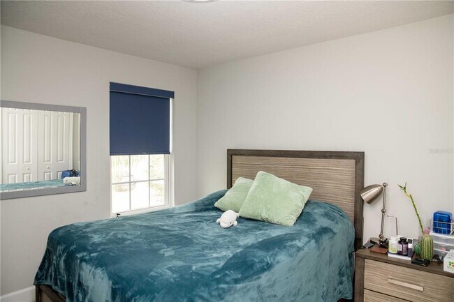 Building Photo - 5963 Glory Bower Dr