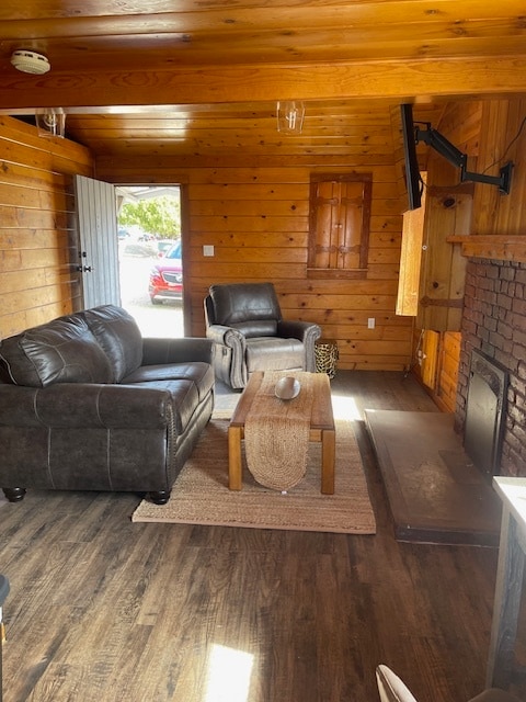 Building Photo - 705 Cerbat Ave