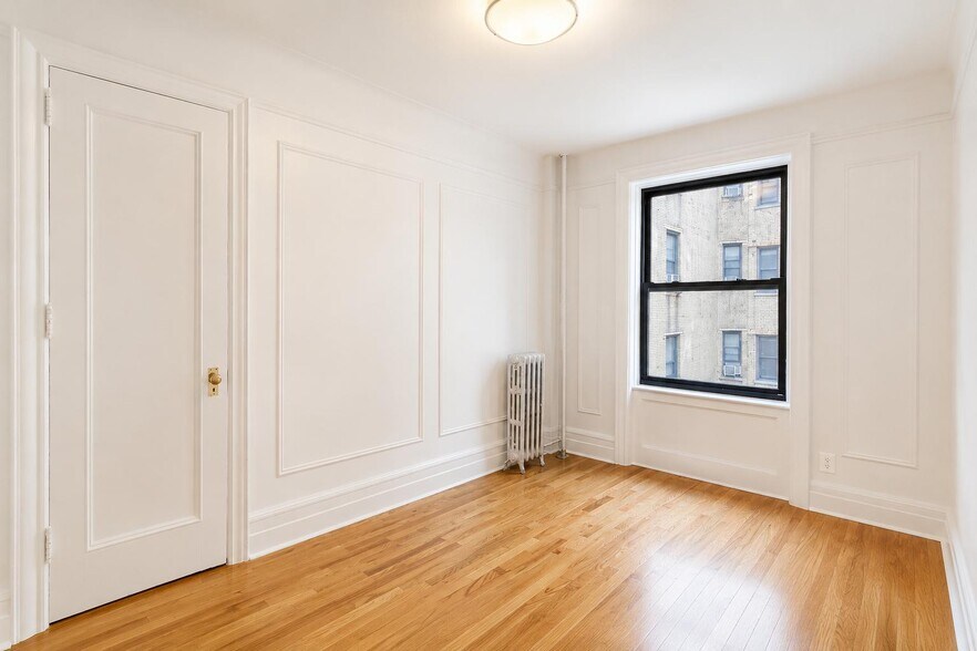 Building Photo - 622 W 141st St