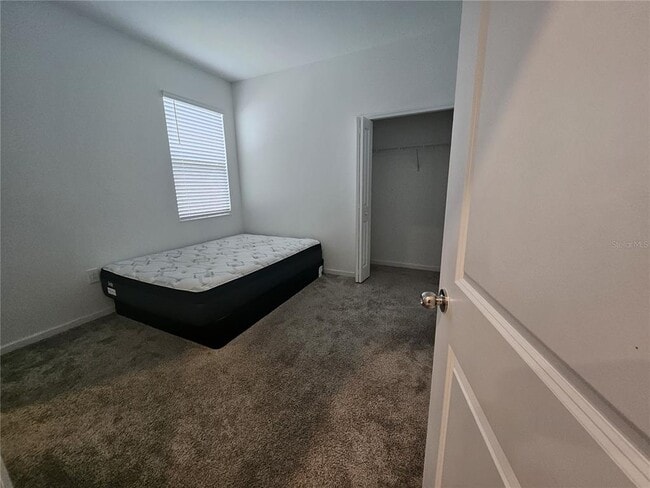 Building Photo - 652 Daring Dr