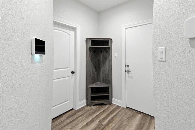 Building Photo - 140 Cascata Way